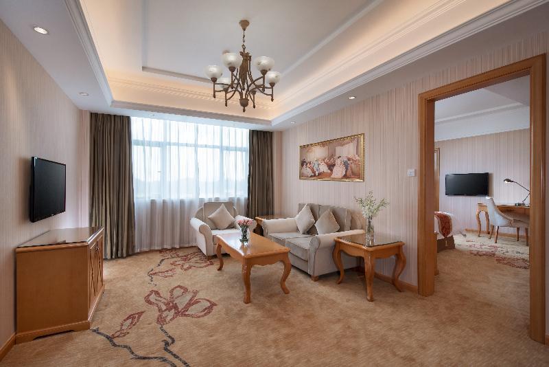 Vienna International Hotel Luogang Wanda Plaza Kanton Zewnętrze zdjęcie
