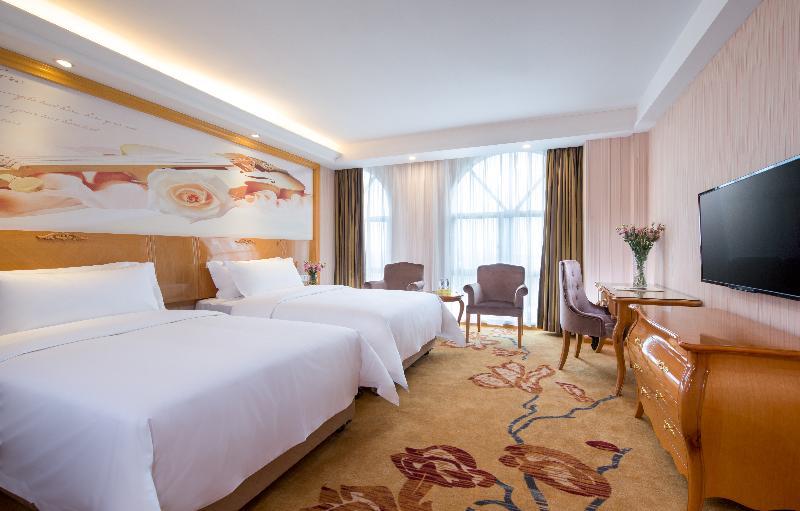 Vienna International Hotel Luogang Wanda Plaza Kanton Zewnętrze zdjęcie